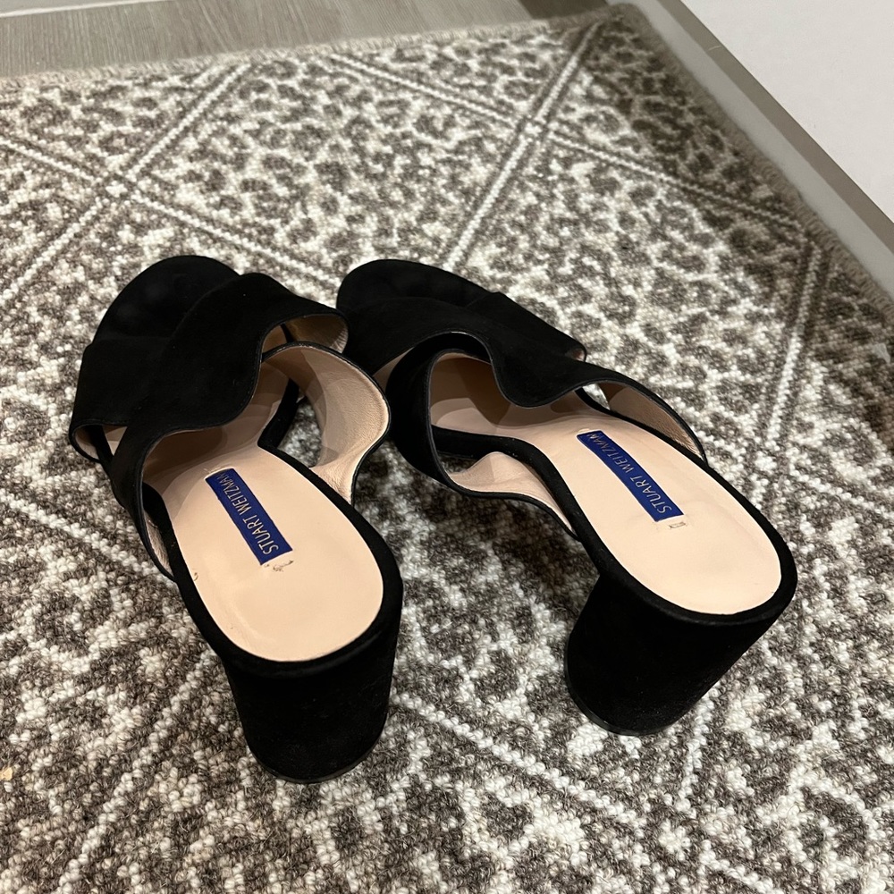 EUC Stuart Weitzman Galene Black Suede Criss Cross Block Heel Mules size 8 - Picture 5 of 7